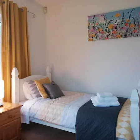 Cable Island 3* Conna