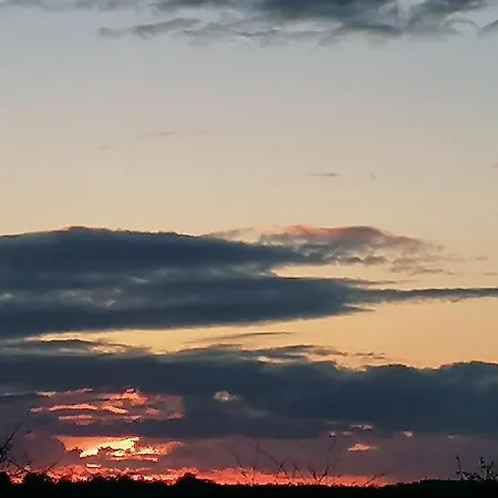 فندق مبيت وإفطار Cable Island 3*