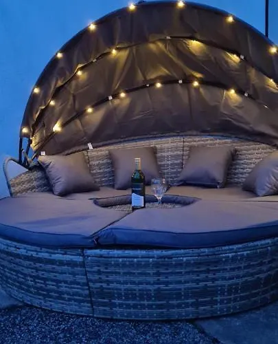 Cable Island Bed and breakfast 3*