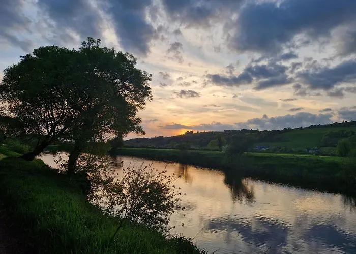 Cable Island 3* Conna